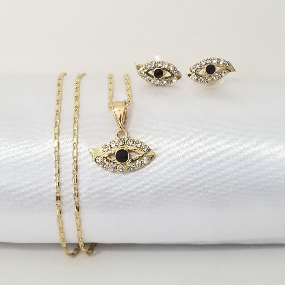 Black Evil Eye Necklace Set. 14K Gold Plated. New